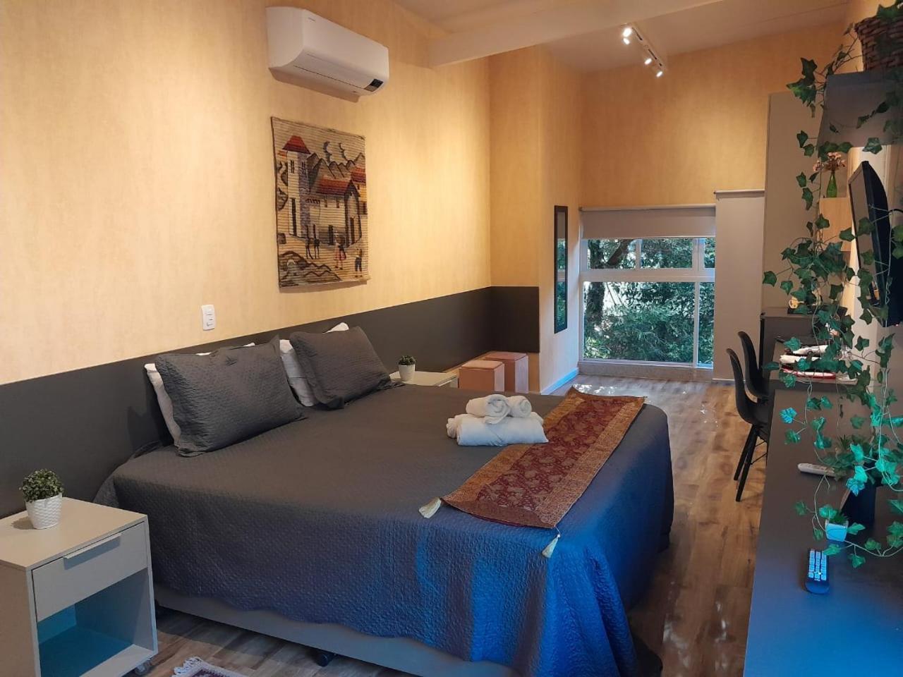 Apartamento Mania Terceiro Andar فيتوريا الغرفة الصورة