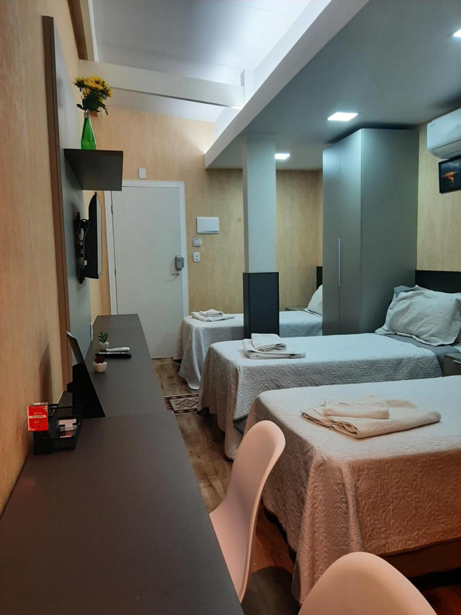Apartamento Mania Terceiro Andar فيتوريا الغرفة الصورة